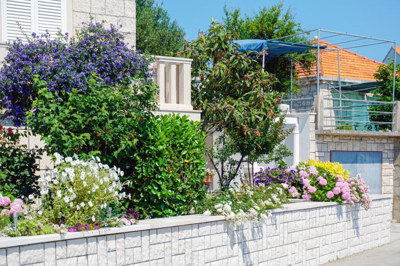 Villa Cvita Lumbarda Exterior foto