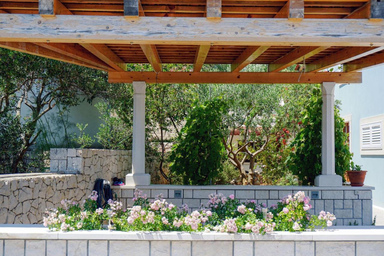 Villa Cvita Lumbarda Exterior foto