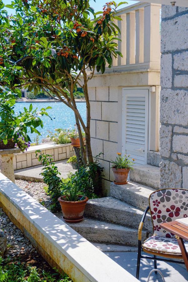 Villa Cvita Lumbarda Exterior foto