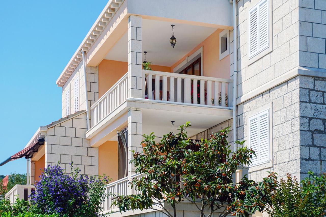 Villa Cvita Lumbarda Exterior foto